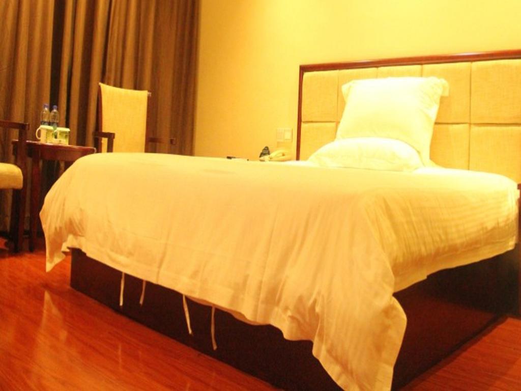 Greentree Inn Guangzhou Panyu Chimelong Happy World Business Hotel Exterior foto